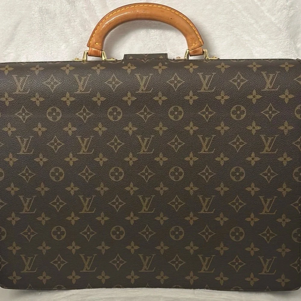 Louis Vuitton Classic Monogram Serviette Conseiller Briefcase
